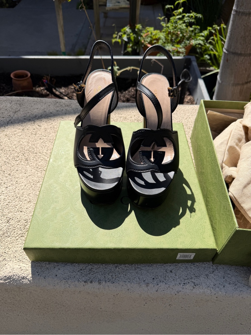Gucci Black Leather Platform Slingback Sandals with Interlocking G